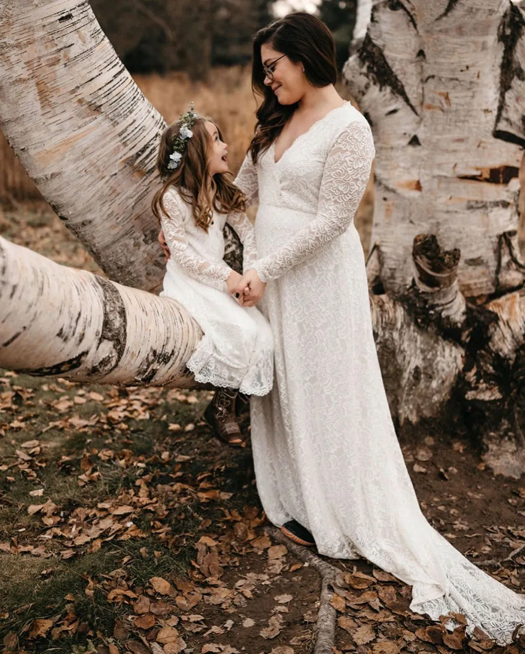 Ivory lace long sleeves Flower Girls Short Dress #5045